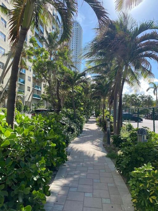 Miami Beach 1B/1B Incredible View Apartment With Kitchen Hallandale Beach Zewnętrze zdjęcie