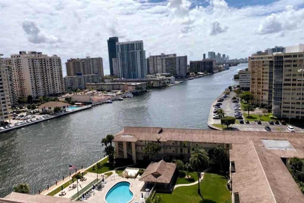 Miami Beach 1B/1B Incredible View Apartment With Kitchen Hallandale Beach Zewnętrze zdjęcie