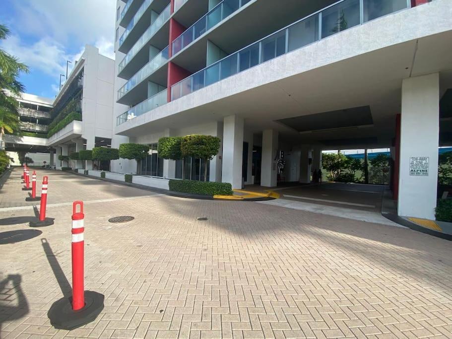 Miami Beach 1B/1B Incredible View Apartment With Kitchen Hallandale Beach Zewnętrze zdjęcie